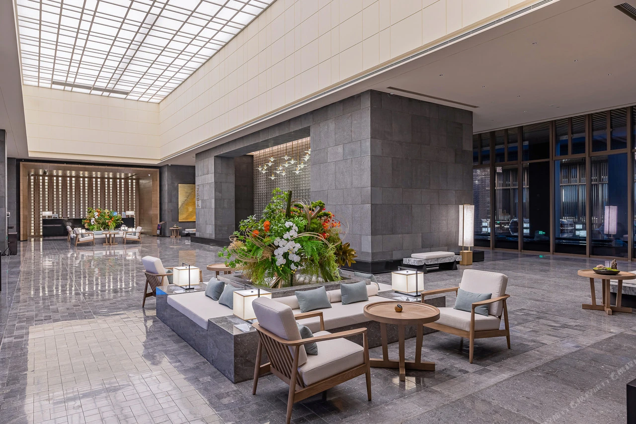 Shuangquan Hot Spring Hotel · Public lounge