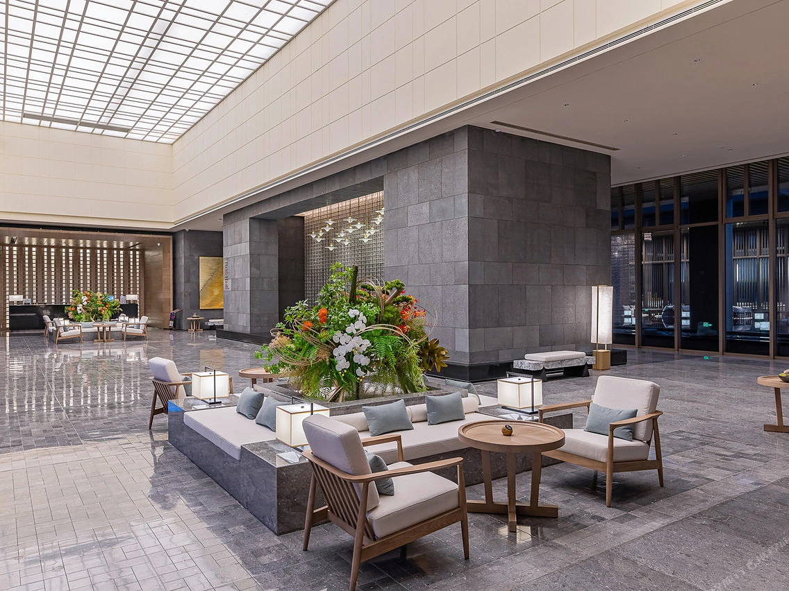 荆门双泉温泉酒店 · 公共休息区